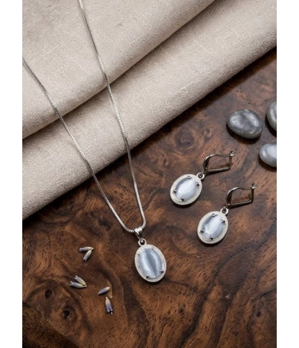 Generic Women's Brass Silver Plated Pendant Set (Grey)