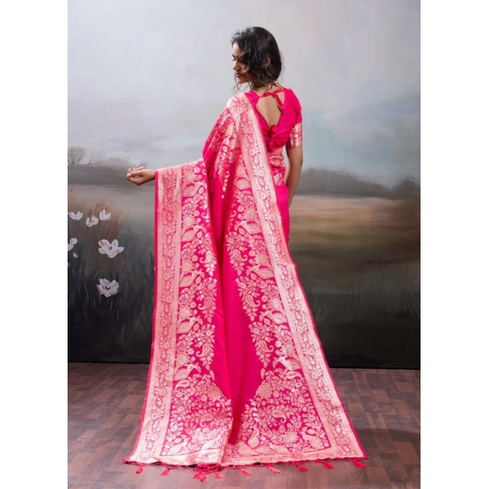 Generic Women's Silk Blend Printed Saree With Unstitched Blouse 5.5Mtr (Pink) Generic Women's Silk Blend Printed Saree With Unstitched Blouse 5.5Mtr (Pink)