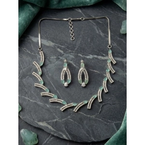 Generic Women's Brass Silver Plated Necklace set (Turquoise)